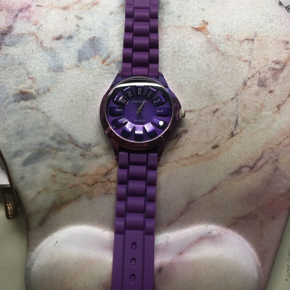 PURPLE RUBBERY Fun Watch! - Picture 11 of 14